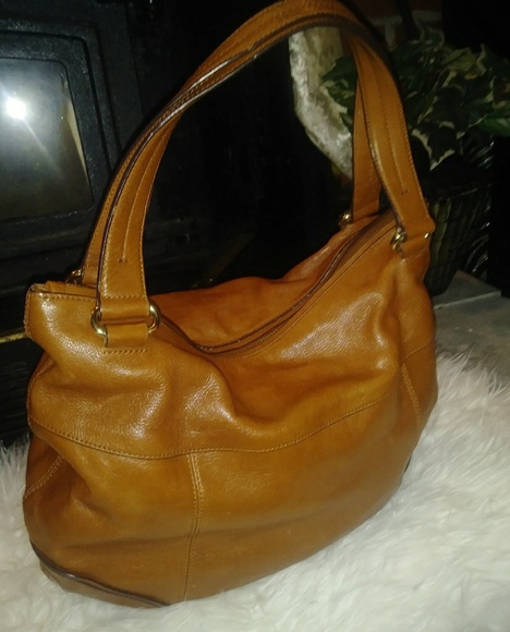 🔥Ralph Lauren good condition purse🔥(SOLD) - Picture 1 of 4